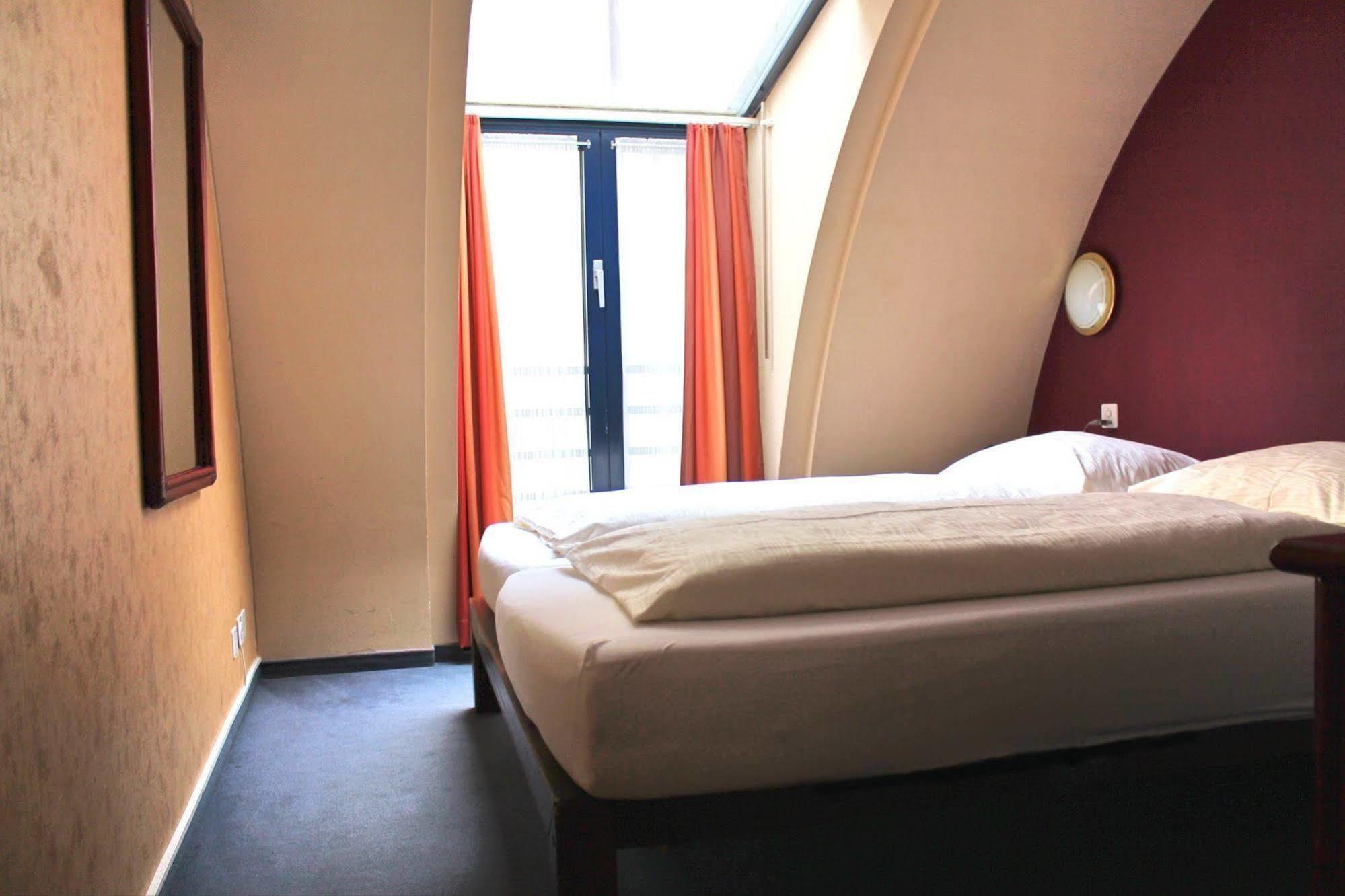 לוצרן Hotel Falken מראה חיצוני תמונה
